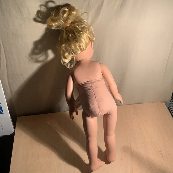2013 blonde doll blue eyes - Picture 8 of 17